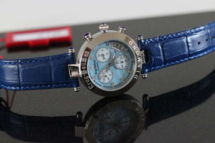 Retail - R13,000.00: 2018 Collection! Krug Baumen Men/Women Couture Chrono Diamond Watch