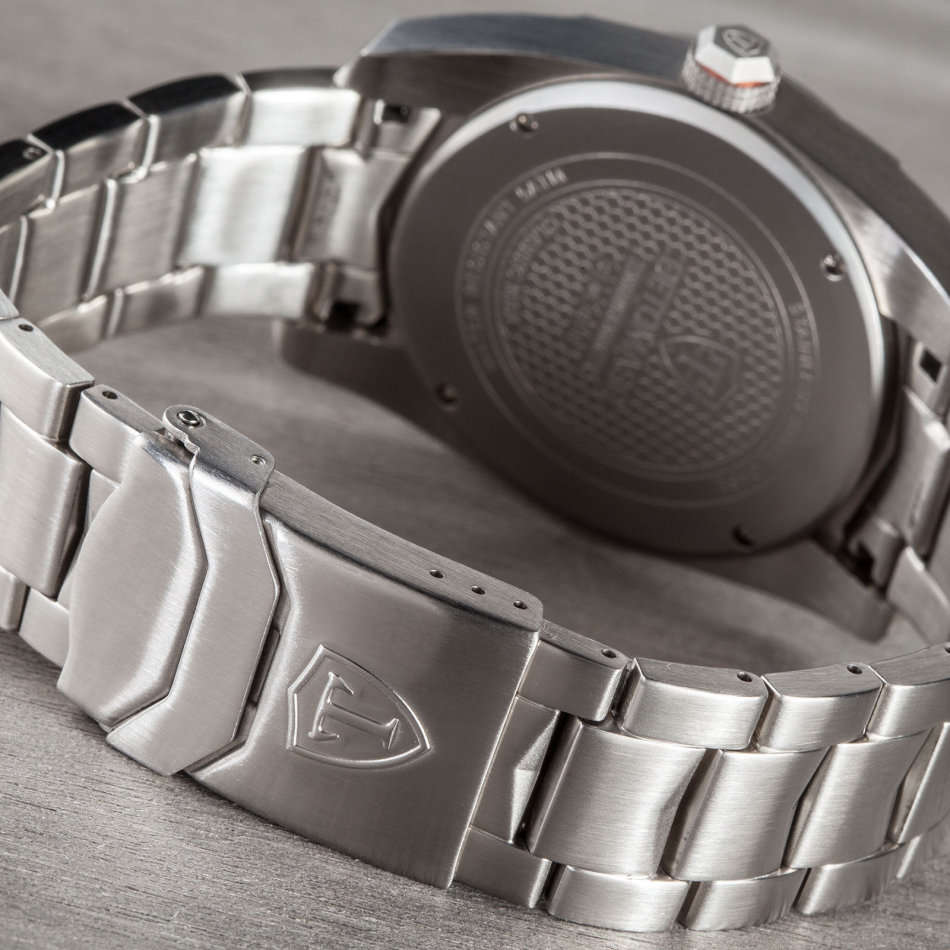 DETOMASO SWISS CLASSIC MAN 24h One Hand Mens Wrist Watch Silver Sapphire Glass New