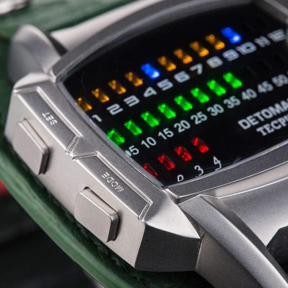 **New** DETOMASO Tecpunk Mens Watch Binary-Look LEDs Stainless Steel Green Leather Watch