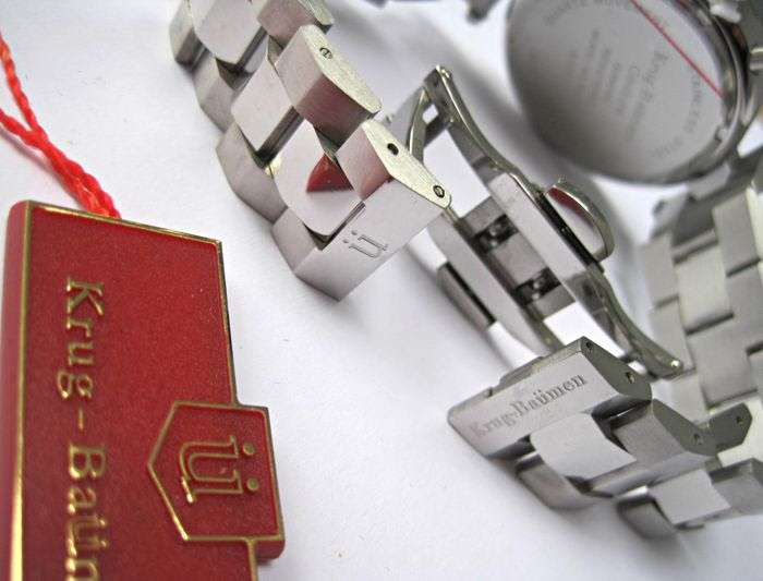 Retail: R12,748.82 Krug Baumen UNISEX Couture Chrono White MOP Diamond Rose Gold Watch RRP £650