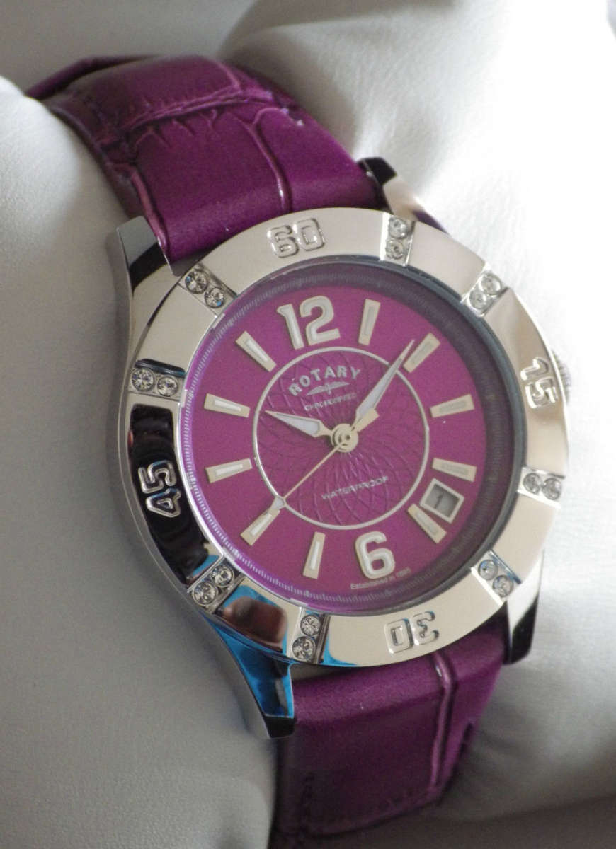 Rotary Ladies Classic Stainless Steel  Stunning Design Leather Watch.