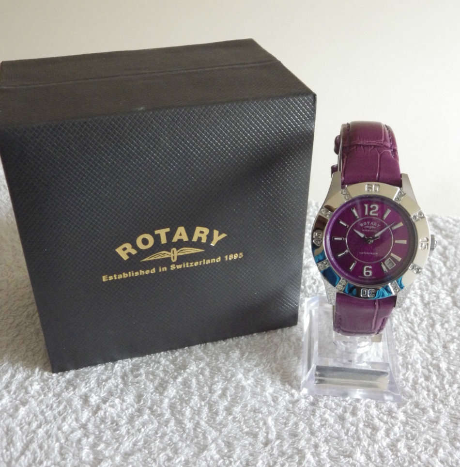 Rotary Ladies Classic Stainless Steel  Stunning Design Leather Watch.