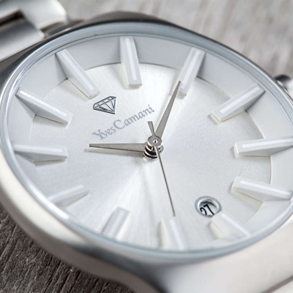 **R1 Auction** YVES CAMANI Louanne Ladies Watch Stainless Steel Date Display watch