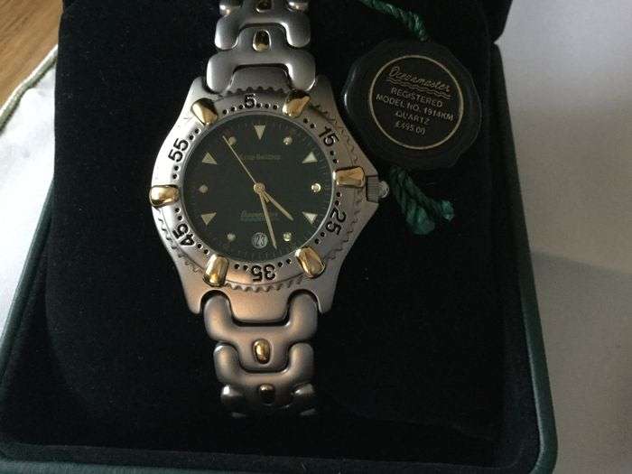 Retail: £490/ R8,260.00 Krug-Baumen Men Oceanmaster Green Dial Stainless Steel Watch £490