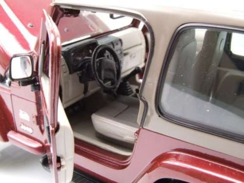 Jeep Wrangler JK Sahara swb 2-door hardtop 2007 NEW+boxed FREE delivery #8003 instant wheels