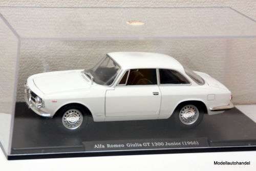 Alfa Romeo Giulia GT 1300 Junior 1966 IXO NEW+boxed FREE delivery #2113 instant wheels