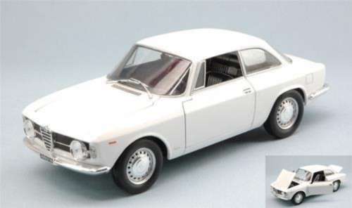 Alfa Romeo Giulia GT 1300 Junior 1966 IXO NEW+boxed FREE delivery #2113 instant wheels