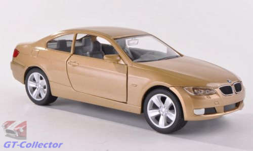 BMW 335i Coupe (E92) 2007 gold 1/24 Road Signature NEW+boxed  #2131 instant wheels