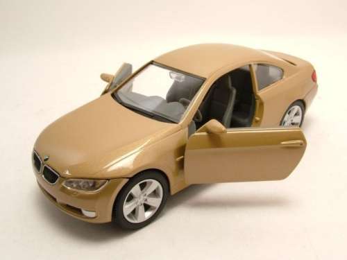 BMW 335i Coupe (E92) 2007 gold 1/24 Road Signature NEW+boxed  #2131 instant wheels
