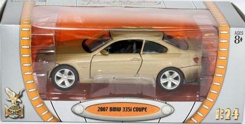 BMW 335i Coupe (E92) 2007 gold 1/24 Road Signature NEW+boxed  #2131 instant wheels