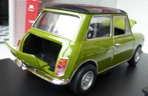 Mini Cooper Mk.3 1300 Innocenti green+black 1972 1/24 IXO NEW  #2134 instant wheels