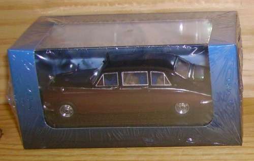 Daimler DS420 1970 black Queen Mum 1/43 Norev NEW+boxed FREE delivery #4249 instant wheels