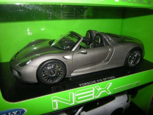 Porsche 918 Spyder 2012 (open) silver 1/24 Welly NEW+boxed  #2148 instant wheels