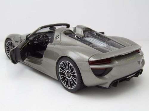 Porsche 918 Spyder 2012 (open) silver 1/24 Welly NEW+boxed  #2148 instant wheels