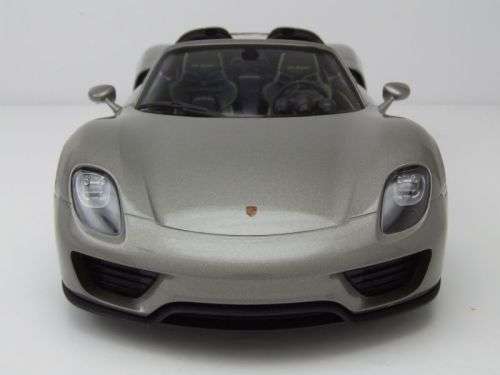 Porsche 918 Spyder 2012 (open) silver 1/24 Welly NEW+boxed  #2148 instant wheels