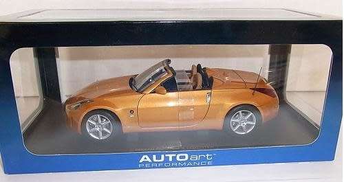 Datsun Fairlady Z Roadster AUTOart NEW+boxed FREE delivery #8001 instant wheels