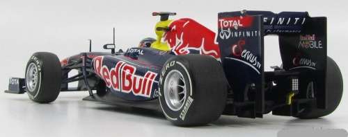 RB7 Red Bull Racing F1 RB7 SVettel 2011 1/18 Minichamps NEW+boxed FREE shipping #8121 instant wheels