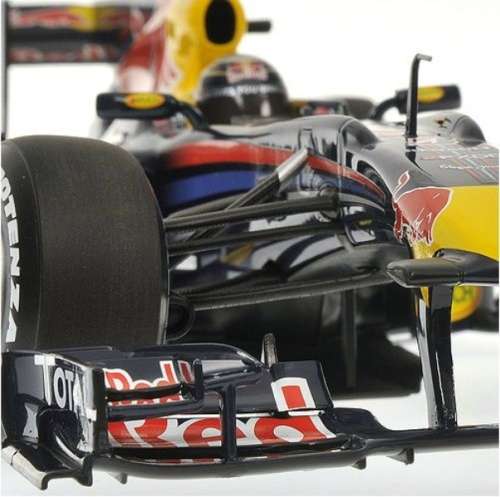RB7 Red Bull Racing F1 RB7 SVettel 2011 1/18 Minichamps NEW+boxed FREE shipping #8121 instant wheels