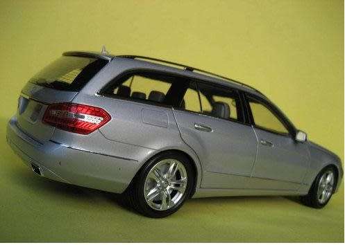 Mercedes-Benz E-Class T-Model silver 2010 NEW+boxed FREE delivery ex SA stock #8728 instant wheels