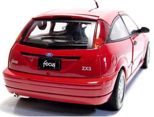 Ford Focus ZX 3 2002 red 1/18 Premium Edtns NEW FREE shipping ex SA stock #8908 instant wheels