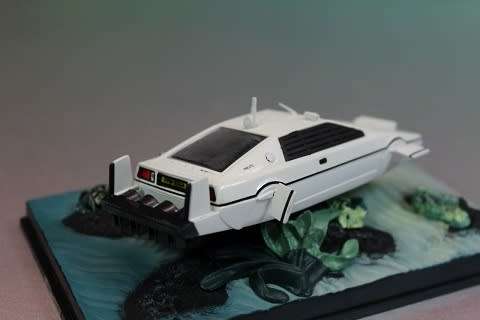 Lotus Esprit Bond The Spy 1/43 IXO NEW+boxed free delivery #4704 instant wheels