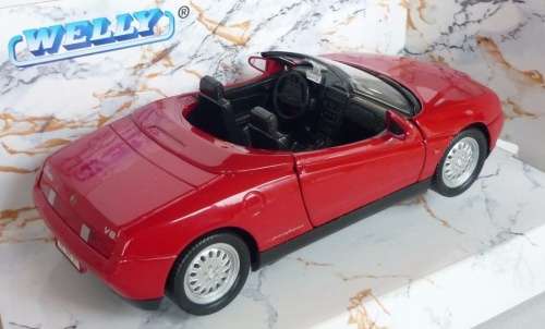 Alfa Romeo Spider 1966red 1/32 Welly NEW+boxed  #3208 instant wheels