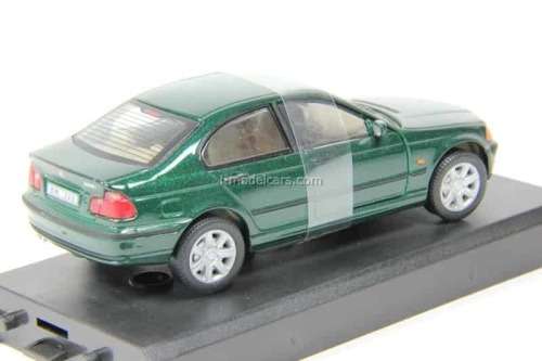 BMW 3er Serie dk.green-met 1/43 Cararama NEW+boxed   #4431 instant wheels
