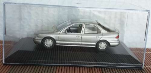 Ford Mondeo hatchback 1993 silver 1/43 SCHUCO-GAMA NEW+showcased  #5101 instant wheels
