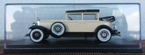 Cadillac Landaulette V 16 1931 white 1/43 Solido NEW+showcased FREE delivery #5095 instant wheels