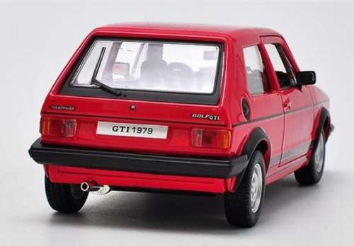 Volkswagen Golf Mk.I GTI 1979 red Bburago NEW+boxed FREE delivery #2193 instant wheels