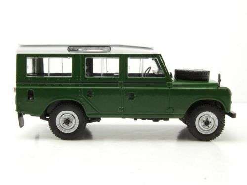 Land Rover Series III 109 1980 green 1/24 Whitebox NEW+boxed FREE Delivery #2217 instant wheels