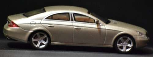 Mercedes-Benz CLS 500 2004 silver 1:43 IXO NEW+boxed  #5324 instant wheels