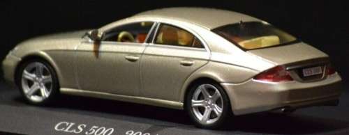 Mercedes-Benz CLS 500 2004 silver 1:43 IXO NEW+boxed  #5324 instant wheels