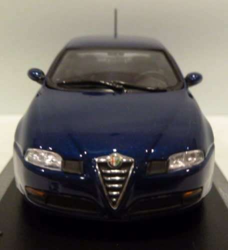 Alfa Romeo GT Coupe 2003 darkblue-met 1/43 Bburago NEW+showcased  #5344 instant wheels