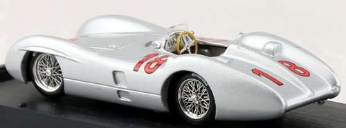 Mercedes W196 `Silver Arrow` F1 1954 J.M.Fangio 1/43 IXO NEW+showcased  #5368 instant wheels