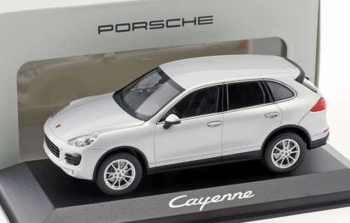 Porsche Cayenne (959) 2014 silver 1/43 Minichamps NEW+boxed  #5420 instant wheels