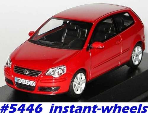 Volkswagen Polo 2005 red 1/43 Minichamps NEW in Dealer-Box  #5446 instant wheels