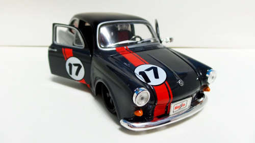 Volkswagen 1600 Notchback 1967 grey (#17-Custom) 1/24 NEW+Boxed FREE Delivery #2265 instant wheels