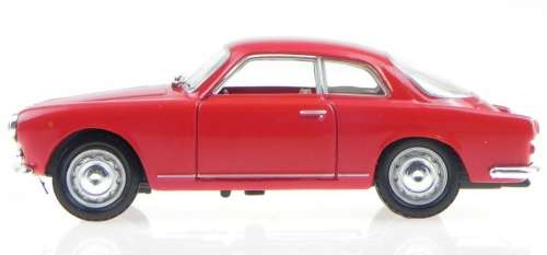 Alfa Romeo Giulietta Sprint 1957 red 1/43 Solido NEW+reblistered  #5624 instant wheels