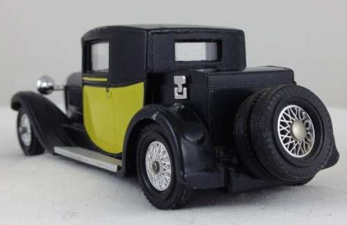 Bugatti 44 1928 black+yellow 1/43 Matchbox/MOY NEW+reblistered #5767 instant wheels