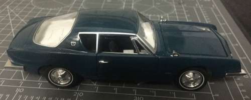 Studebaker Avanti 1963 blue 1/32 Signature NEW+showcased on base FREE delivery #3213 instant wheels