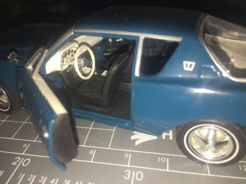 Studebaker Avanti 1963 blue 1/32 Signature NEW+showcased on base FREE delivery #3213 instant wheels