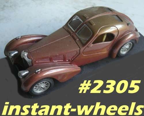 Bugatti Atlantic Coupe 1936 bronze 1/24 Bburago NEWinBlister #2305 instant wheels