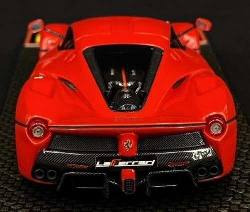 Ferrari LaFerrari 2013 red 1/43 IXO NEW+boxed FREE Delivery #5827 instant wheels