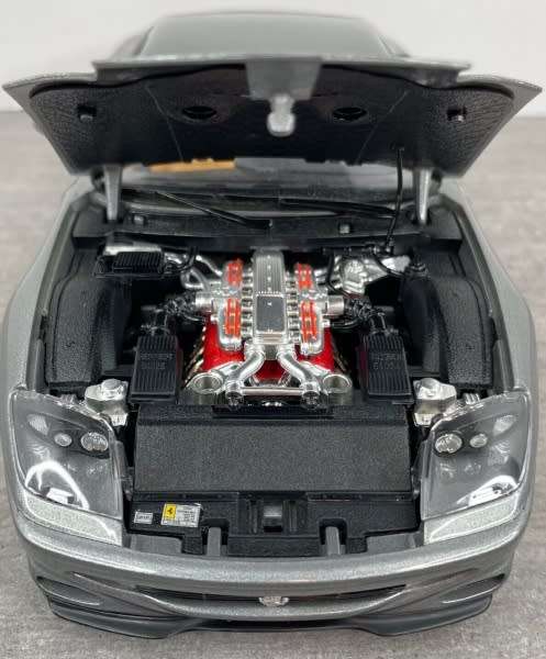 Ferrari 550 Maranello 1996 grey-metallic 1:18 Bburago/Italia  NEW+re-boxed #8037 instant wheels