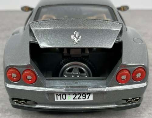 Ferrari 550 Maranello 1996 grey-metallic 1:18 Bburago/Italia  NEW+re-boxed #8037 instant wheels