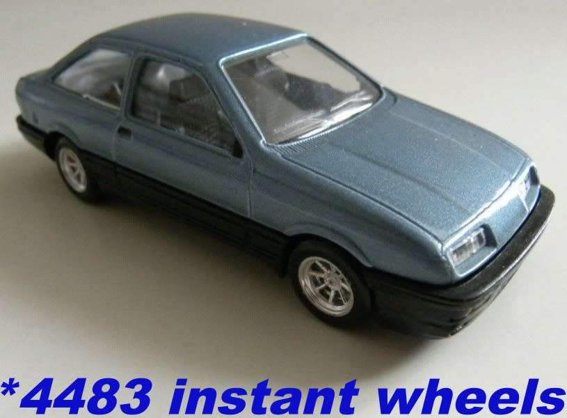 Ford Sierra XR4 1985 lt.blue-metallic 1:43 Solido NEWinBlister *4483 instant wheels