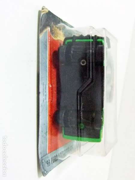 Jurassic World `93 Ford Explorer 4 -rare- green 1:64 Matchbox NEWinBlister *6411 instant wheels