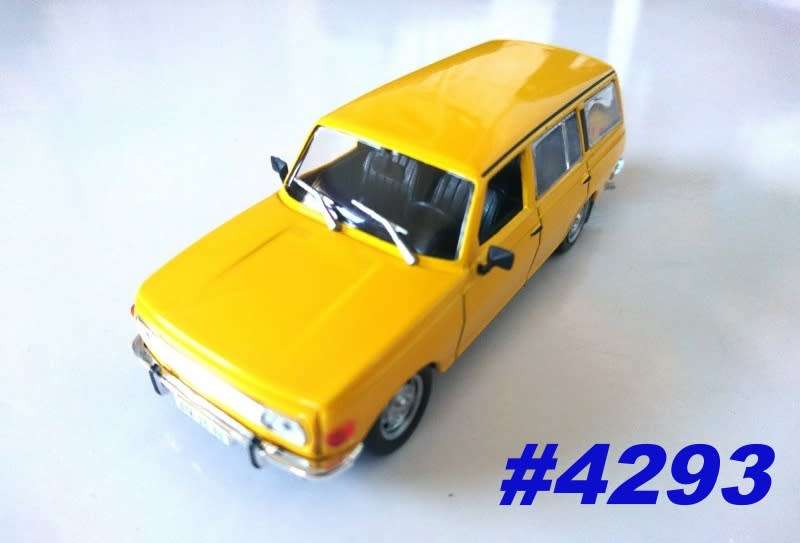 Wartburg 353 Tourist stationwagon 1968 1/43 IXO NEWinBlister  #4293 instant wheels