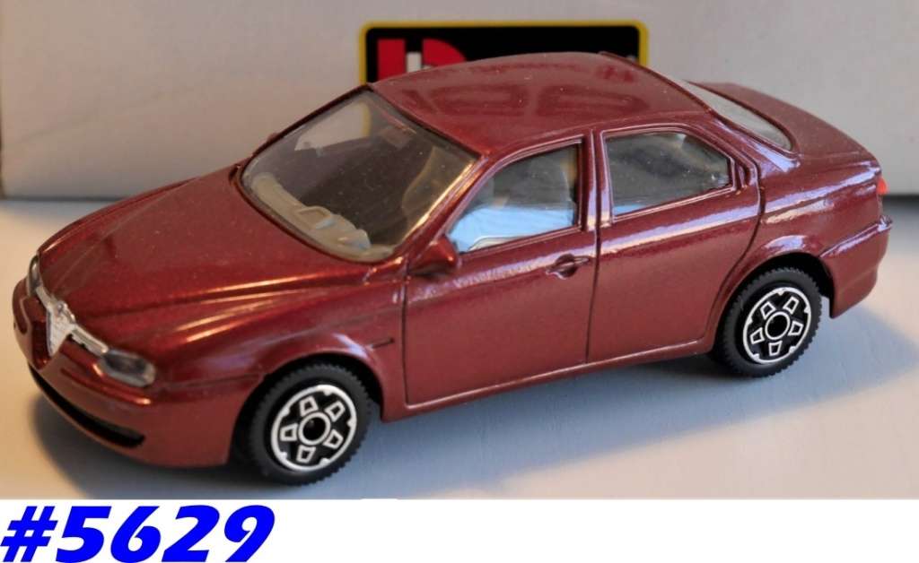 Alfa Romeo 156 1998 red 1/43 Bburago NEW+reblistered  #5629 instant wheels